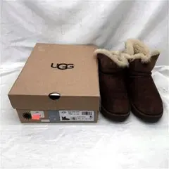 Item thumbnail for item 87ffb232-c993-4c20-bbe7-64f2c2ce19aa