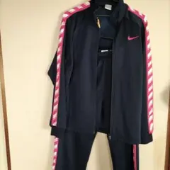 Nike ネイビー/ピンク ジャケット/パンツセット