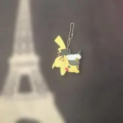 # ピカチュウ 帽子付きアクリルキーホルダー