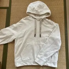 値下げ可　EMPORIO ARMANI❤︎ホワイト パーカー　アルマーニ　Lサイズ