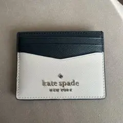 kate spade カードケース 黒/白