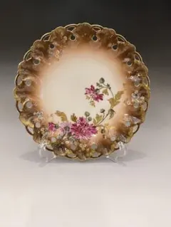 Item thumbnail for item 20918366-dbf0-4112-b92e-3831e86e5012