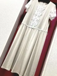 スーパービューティー♡ 前立てレース使いのロングワンピース