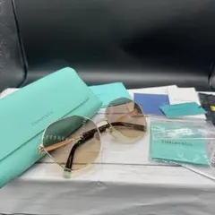 TIFFANY & Co. サングラス TF3081のサムネイル