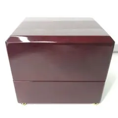 Item thumbnail for item 94f82c46-b372-4cca-97eb-ad7e0275c5b5