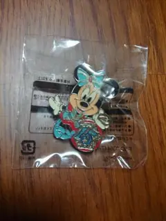 ディズニーシー15周年 ピンバッジ  ミニー