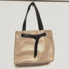 ペッレモルビダ　トートバッグのサムネイル