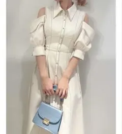 6月で出品終了 美品 着用回数少 ダズリン ワンピース オープンショルダーのサムネイル