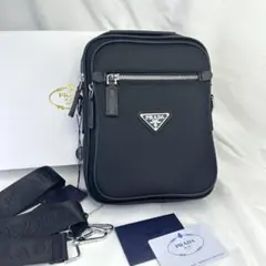 プラダ ショルダーバッグ カメラバッグ