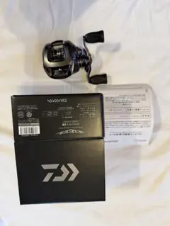 DAIWA CAST IZM 25 QD 交換用スプール付き - メルカリ