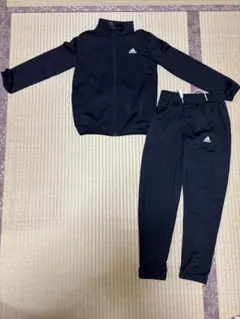adidas アディダス　ジャージ 上下　セット 黒　キッズ　ジュニア　130㎝