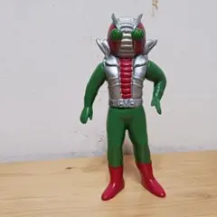 未使用 昭和レトロ 空飛ぶ 仮面ライダー パチ ソフビ 人形 石森章太郎 特撮 原作版の仮面ライダーがレトロソフビ人形となって池袋にて