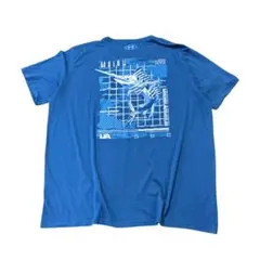 アンダーアーマー　Tシャツ　バックプリント　フィッシュ　ブルー　古着　8eのサムネイル