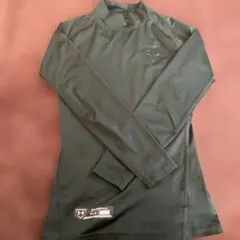 Under Armour アンダーシャツ YLG ダークグリーン