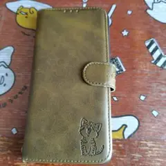 猫の刺繍付きオリーブグリーン手帳型ケース