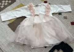 プティマイン　フラワー装飾付きロンパース