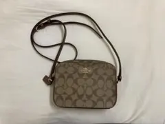 ほぼ新品　COACH. ショルダーバッグ シグネチャー レディース 並行輸入品