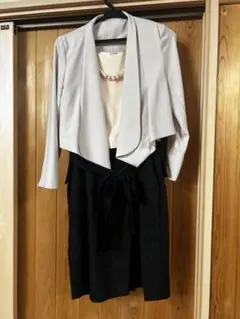 パーティードレス バイカラーのワンピースとジャケットのセット