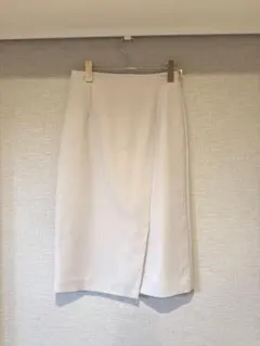 【美品】UNITED ARROWS Pラップスリットタイトスカート ライトグレーのサムネイル
