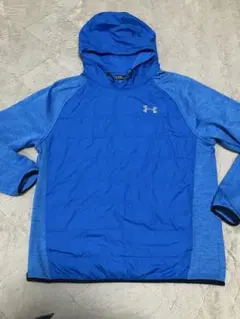 アンダーアーマー INSULATED プルオーバーSWACKET
