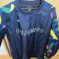 umbro ピステ・ウィンドブレーカー Mサイズ ネイビー　練習着