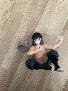 鬼滅の刃　プレミアムちょこのせフィギュア　嘴平伊之助