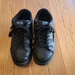 ☆通学用☆EDWIN　エドウィン　スニーカー　キッズ　　size25.5㎝のサムネイル