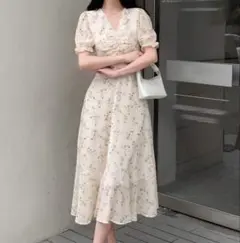 Dazy 花柄サマードレス 半袖