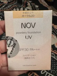 NOV パウダリーファンデーション UV オークル20 リフィルのサムネイル