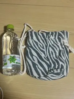 ゼブラ柄布製ショルダーバッグ