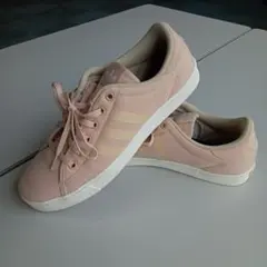 adidas スニーカー 『ADICOURT』FZ5579 サイズ 27.5