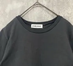 Fredy emue フレディエミュ　半袖　Tシャツ　シンプル　綿100% 38のサムネイル