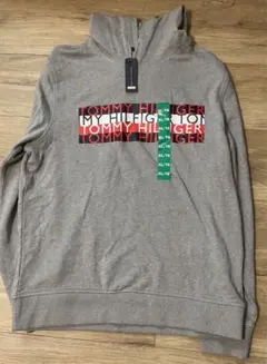 新品 TOMMY パーカー