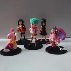ワンピース　フィギュア　グランド　ライン　チルドレン　ペローナ　等５種　現状品