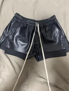 リックオウエンス風 フェイクレザーショーツ ショートパンツ S【tra