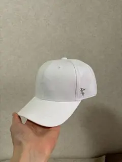 ホワイトキャップ 刺繍ロゴ付き buzzurl似