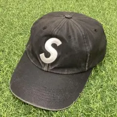 Supreme ベースボールキャップ ブラック - メルカリ