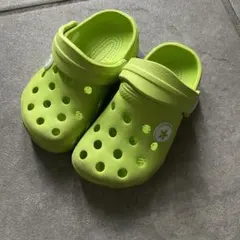 クロックス風サンダル