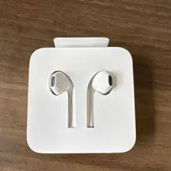 Apple EarPods ライトニング　ホワイト 有線イヤフォン