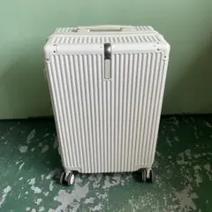 B*M様 KROEUS アルミフレーム スーツケース 約30L TSAロック 4 - メルカリ