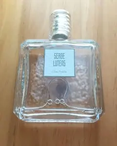 セルジュ・ルタンス ローフォアッド オードパルファム　100mL ローフォアッド - セルジュ ルタンス (SERGE LUTENS) | カラリア