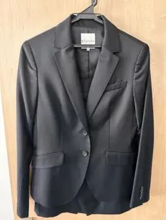 リクルートスーツ ブラックジャケットとスカートセット