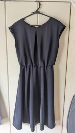 ノースリーブワンピース　ネイビー