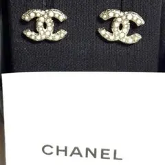 ★新品★A24 CHANEL シャネル　CCマーク　パールピアス　ゴールド
