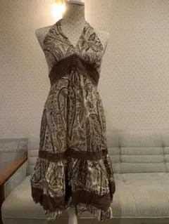BCBG MAXAZRIA  ホールドネック　ワンピース　レース　スパンコール