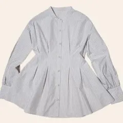 PLST プラステ パールボタン ペプラム ブラウス Sサイズ きれいめ