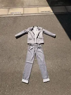 レディーススーツセットアップ