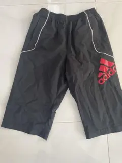 adidas ハーフパンツ 子供Ｊ160サイズ　黒
