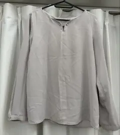natural beauty basic チェーン付きブラウス　S