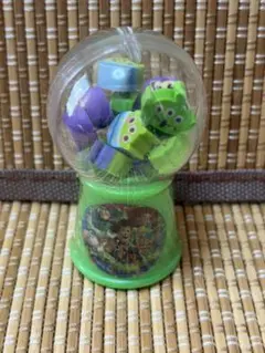 Toy Story ガチャガチャ風 消しゴムケース 未開封品　新品のサムネイル